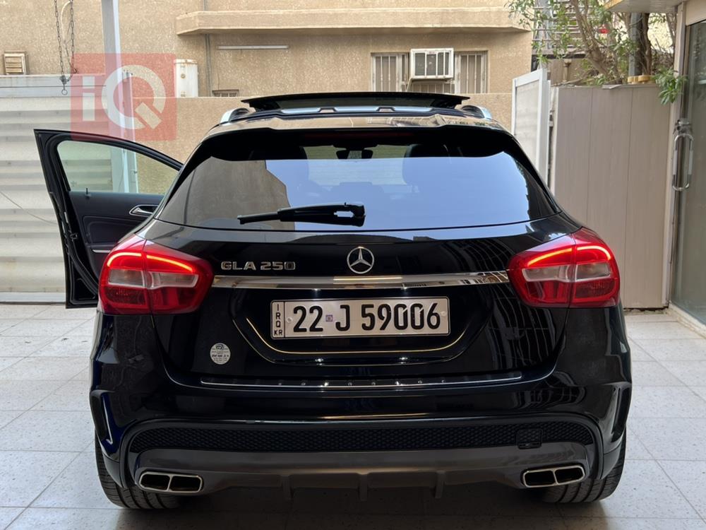 Mercedes-Benz GLA